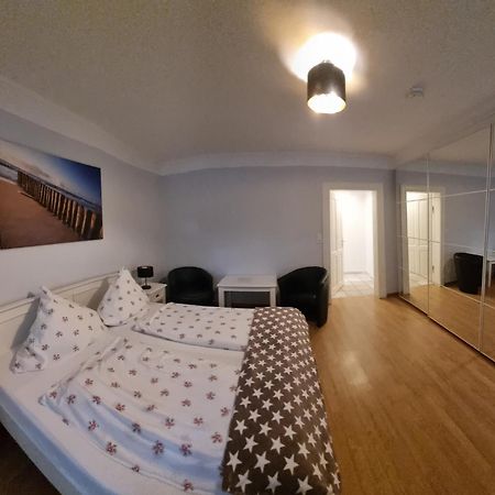 Hotel-Cafe-Lindow Wenningstedt-Braderup Εξωτερικό φωτογραφία