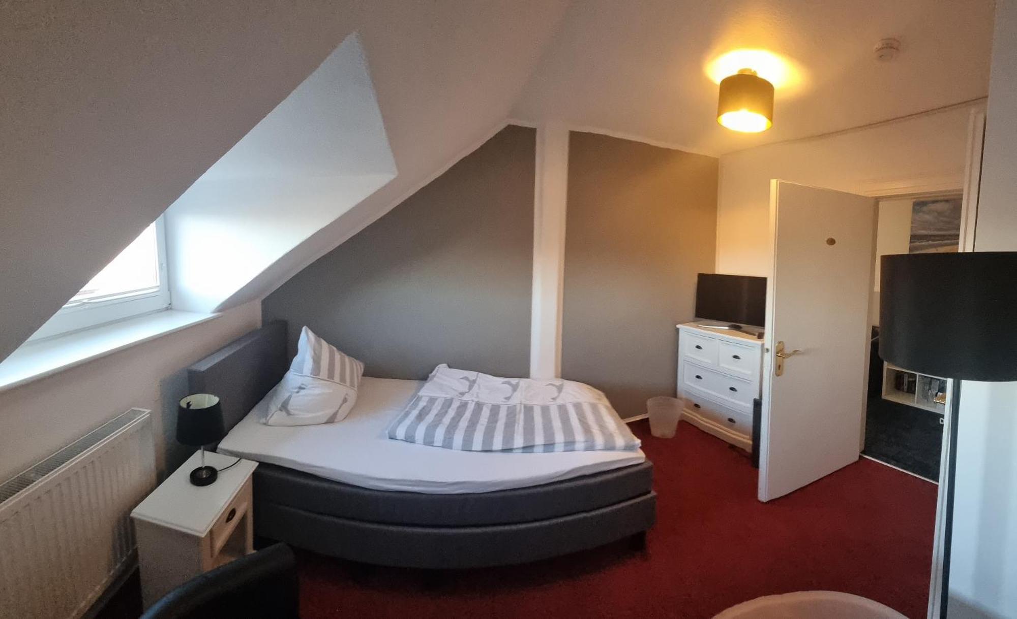 Hotel-Cafe-Lindow Wenningstedt-Braderup Εξωτερικό φωτογραφία