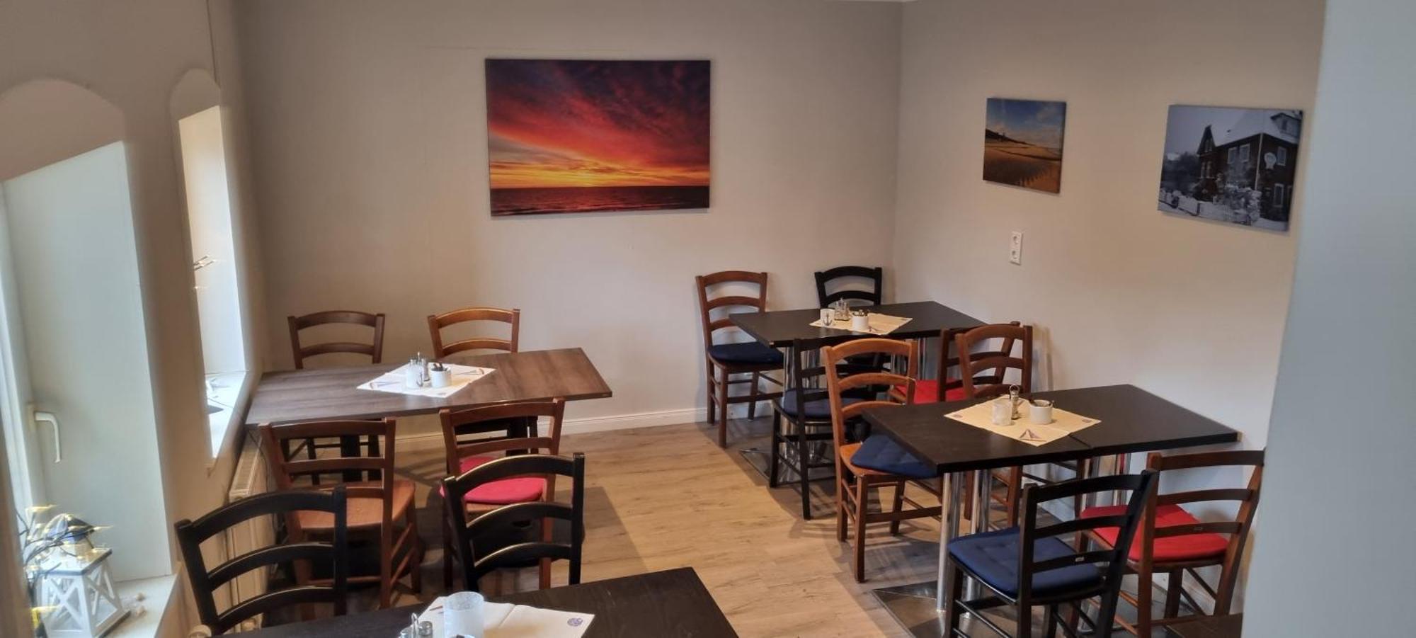 Hotel-Cafe-Lindow Wenningstedt-Braderup Εξωτερικό φωτογραφία