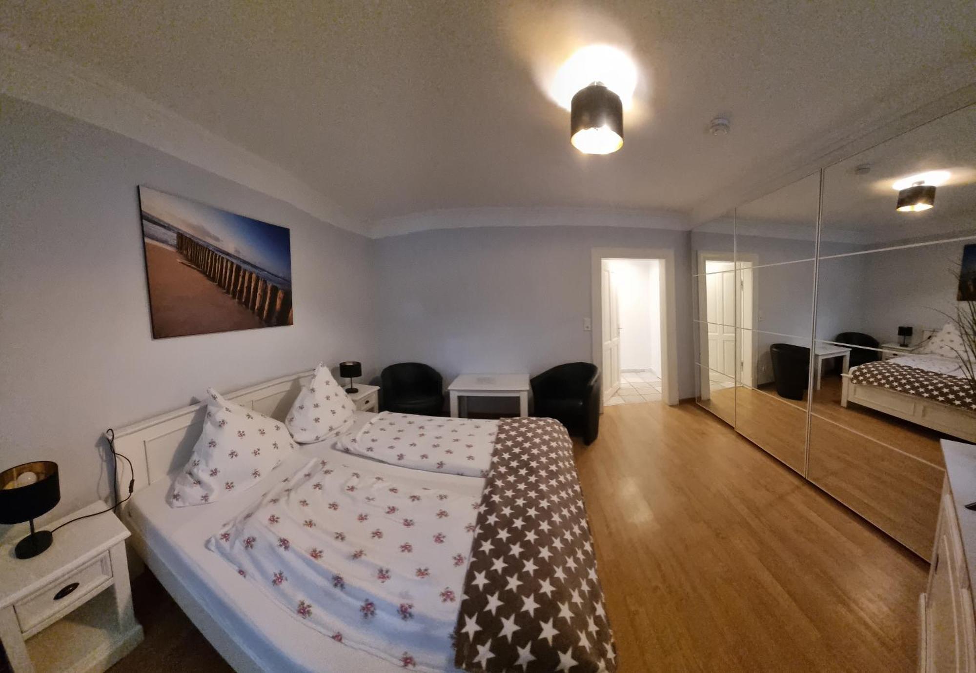 Hotel-Cafe-Lindow Wenningstedt-Braderup Εξωτερικό φωτογραφία